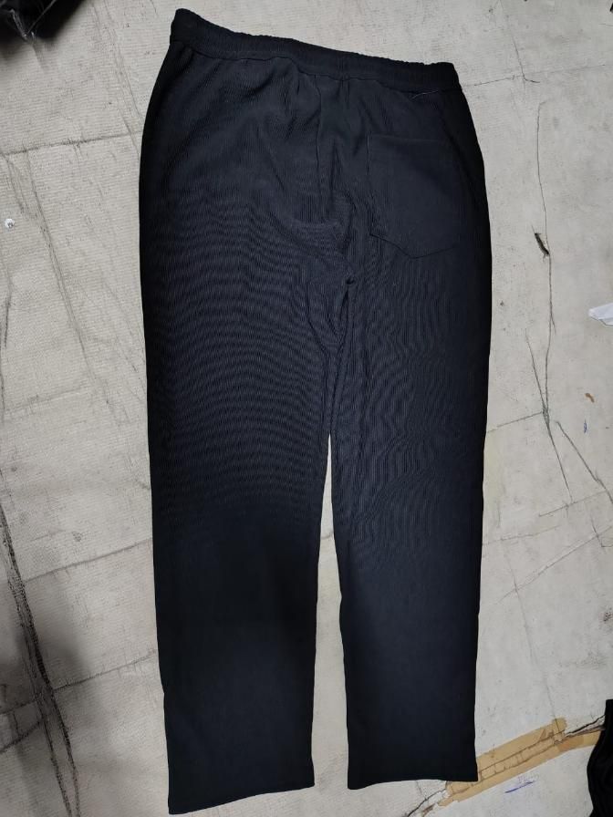 Men's Black Loose Fit Corduroy Cargo Style Trouser